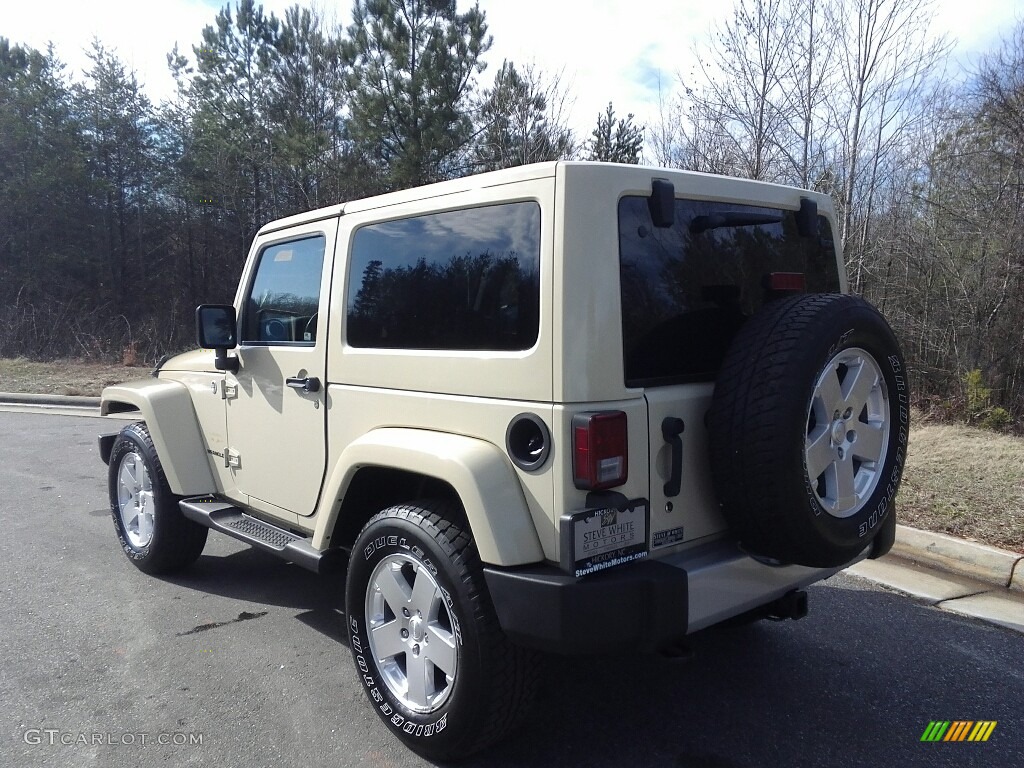 2011 Wrangler Sahara 4x4 - Sahara Tan / Black/Dark Saddle photo #8