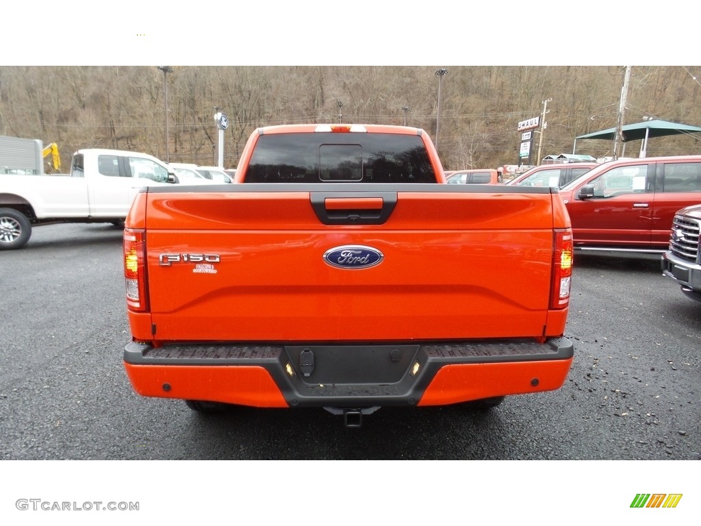 2017 F150 XLT SuperCab 4x4 - Race Red / Black photo #5