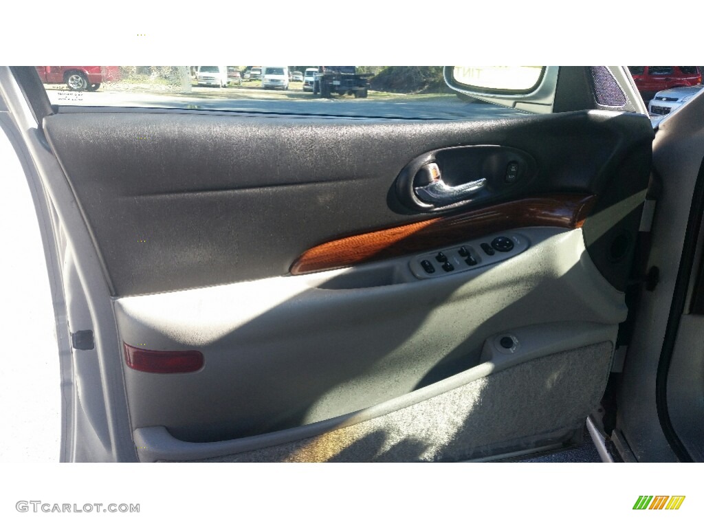 2004 LeSabre Custom - Platinum Metallic / Graphite photo #9