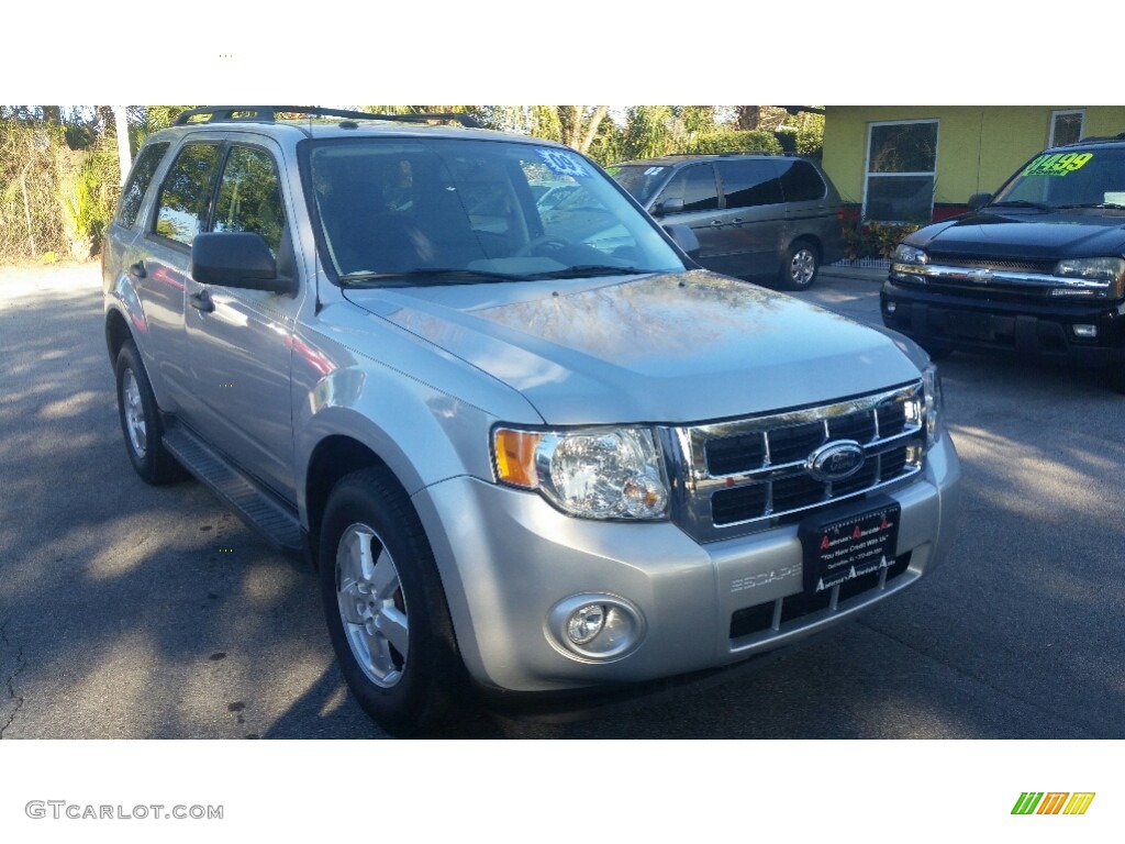 2009 Escape XLT - Brilliant Silver Metallic / Stone photo #1