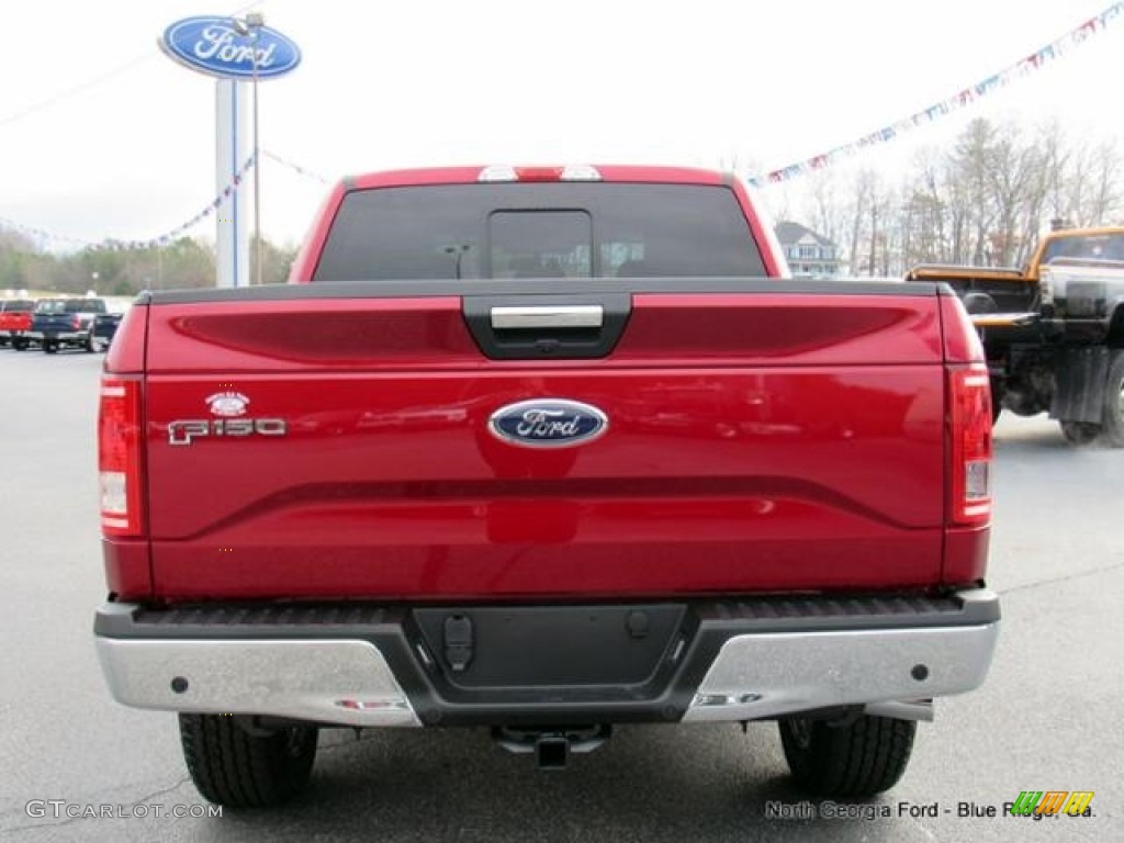 2017 F150 XLT SuperCrew 4x4 - Ruby Red / Earth Gray photo #4