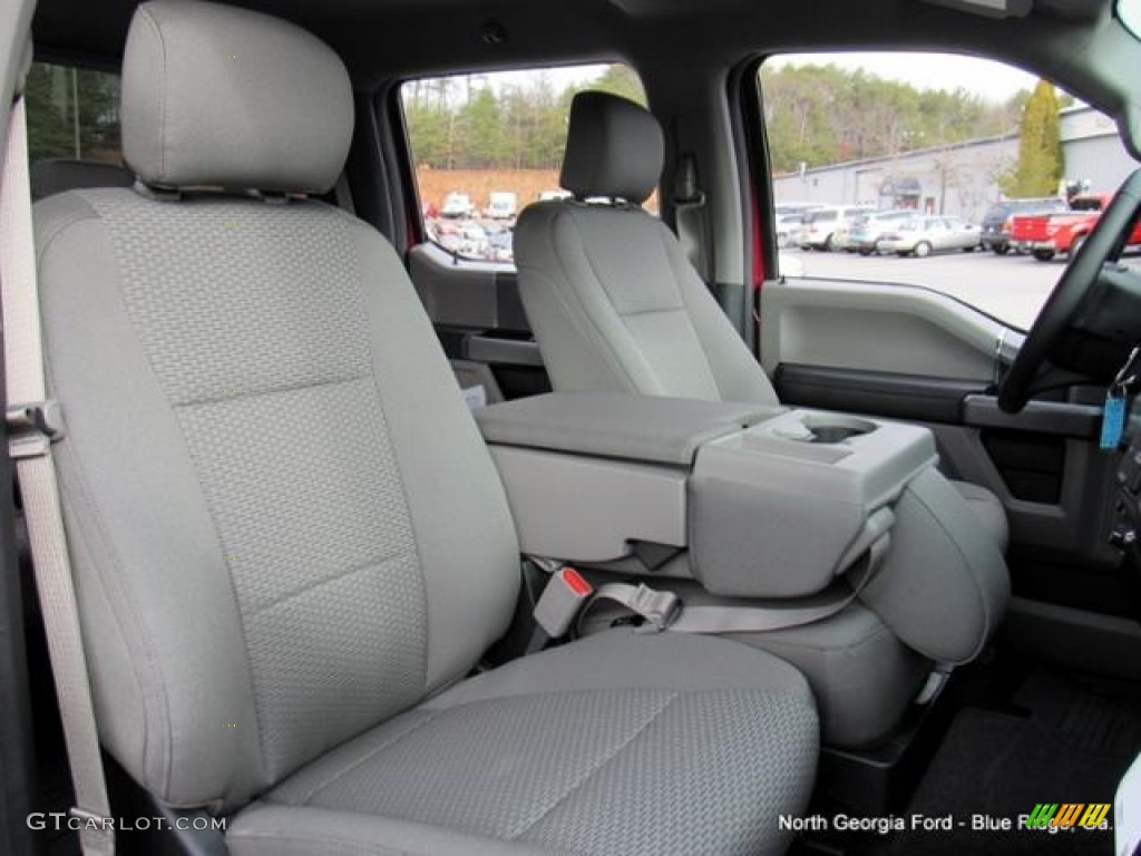 2017 F150 XLT SuperCrew 4x4 - Ruby Red / Earth Gray photo #12
