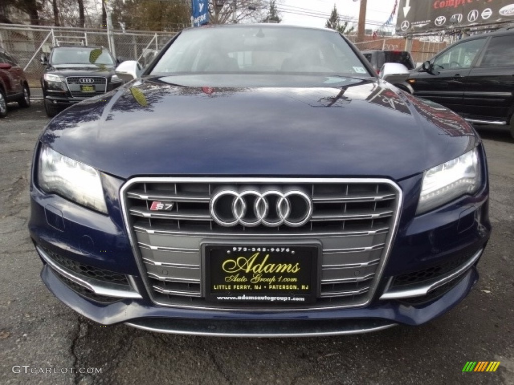 2013 S7 4.0 TFSI quattro - Estoril Blue Crystal / Black Valcona leather with diamond stitching photo #2