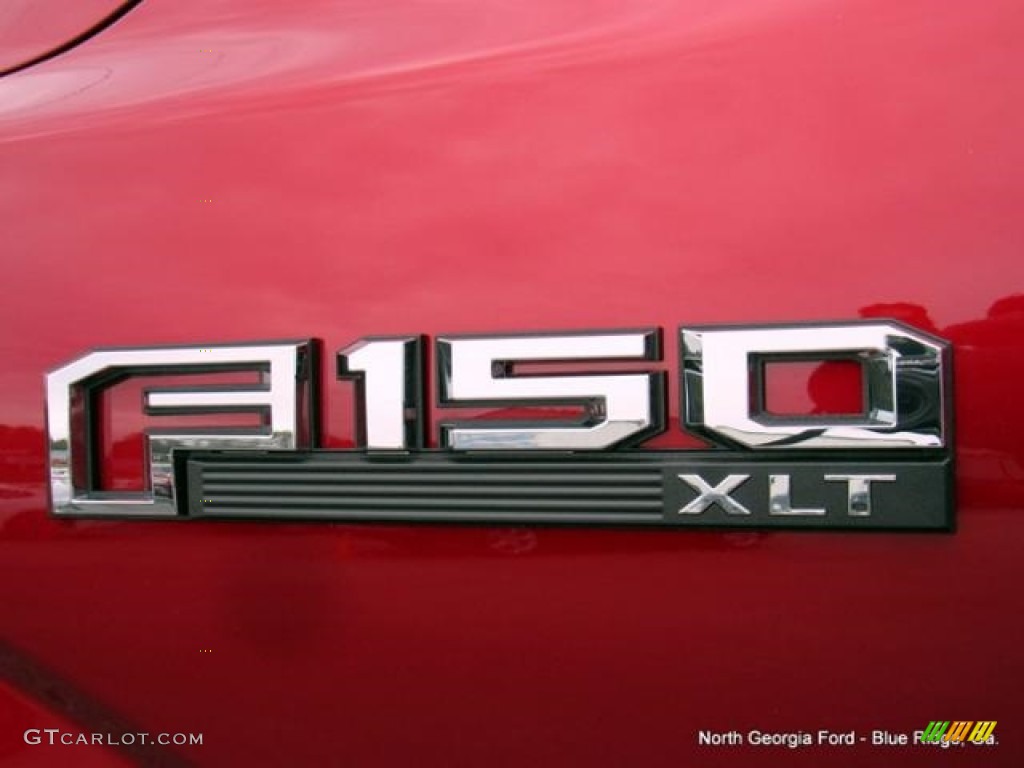 2017 F150 XLT SuperCrew 4x4 - Ruby Red / Earth Gray photo #42