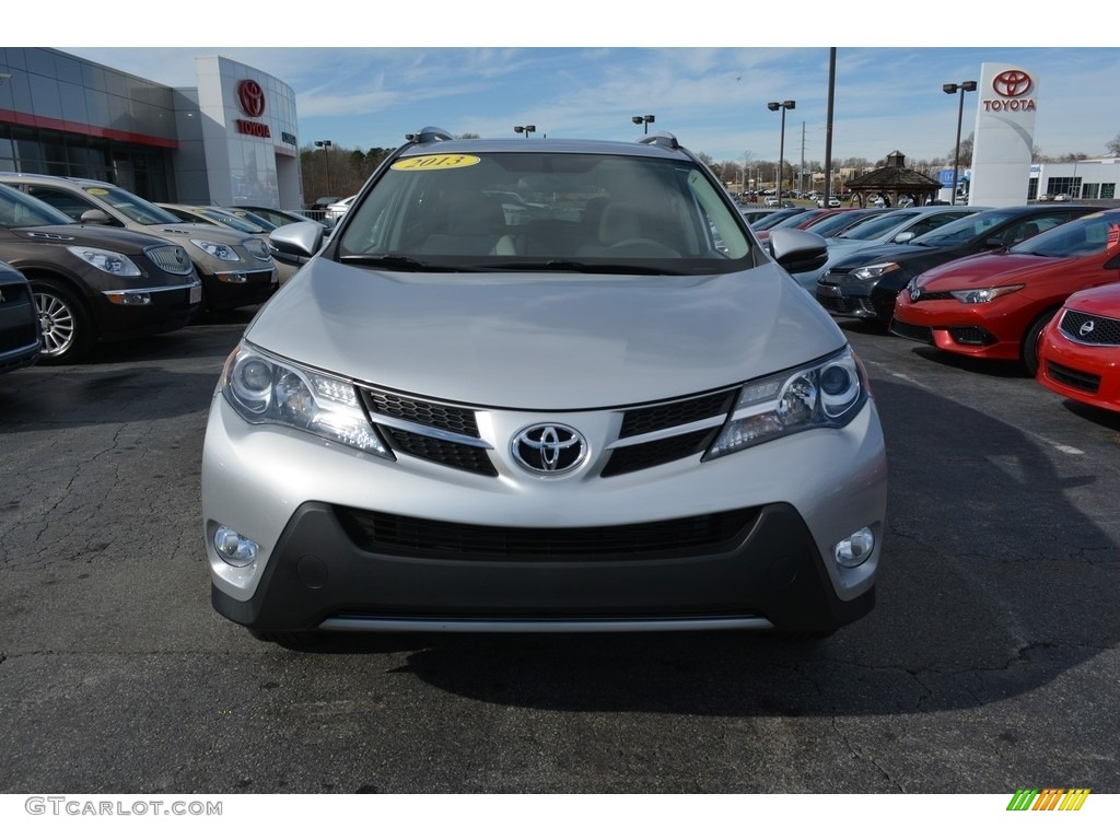 2013 RAV4 XLE - Classic Silver Metallic / Black photo #7