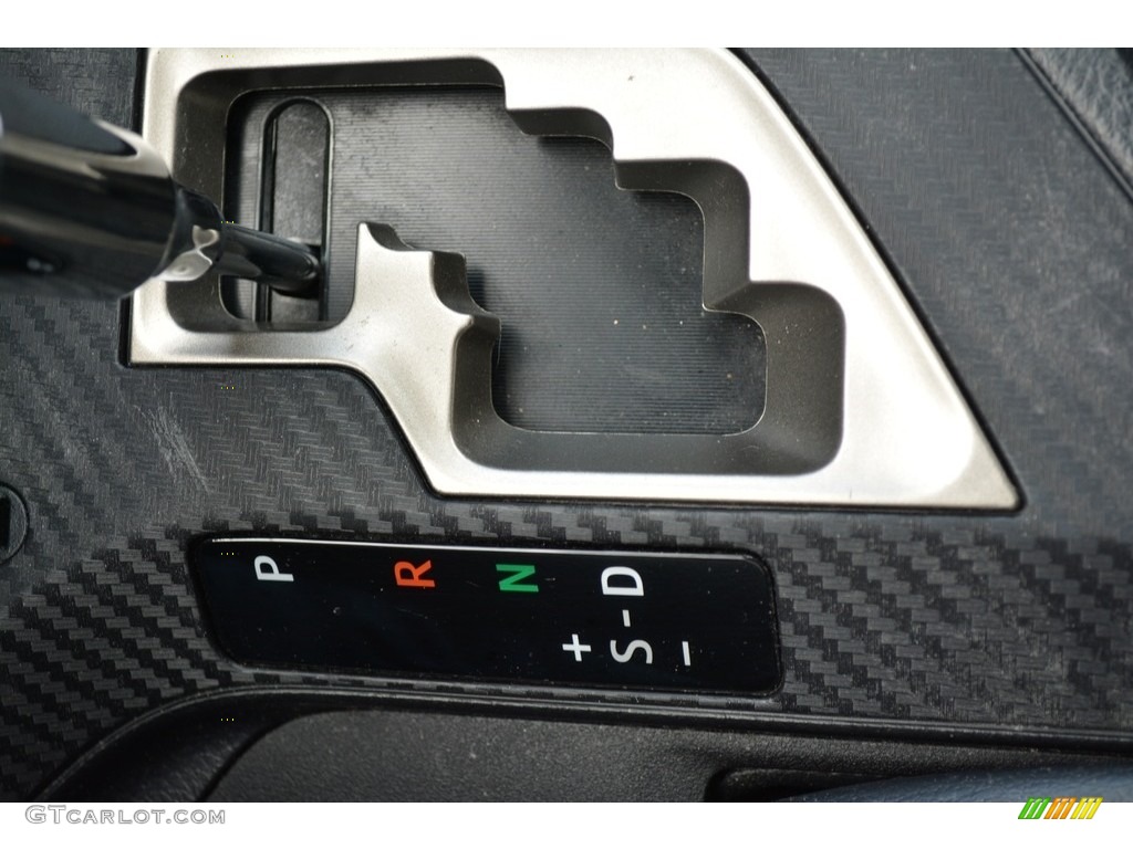 2013 RAV4 XLE - Classic Silver Metallic / Black photo #23