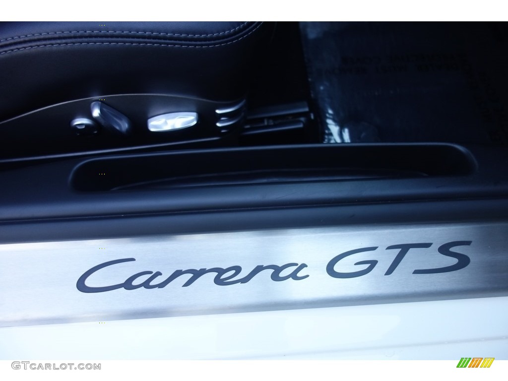 2012 911 Carrera GTS Coupe - Carrara White / Black photo #21