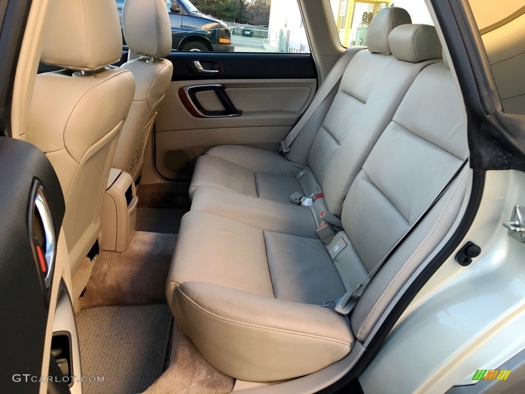2005 Outback 2.5i Limited Wagon - Champagne Gold Opal / Taupe photo #12