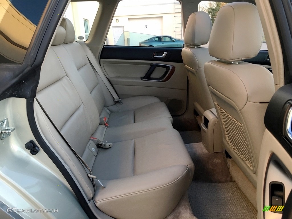 2005 Outback 2.5i Limited Wagon - Champagne Gold Opal / Taupe photo #13