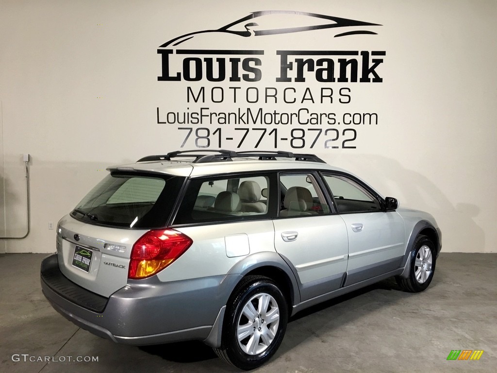 2005 Outback 2.5i Limited Wagon - Champagne Gold Opal / Taupe photo #17