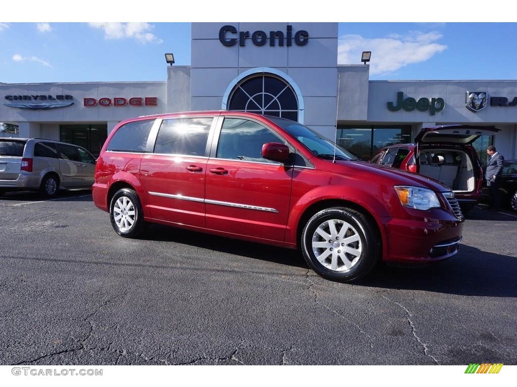 2016 Town & Country Touring - Deep Cherry Red Crystal Pearl / Black/Light Graystone photo #1
