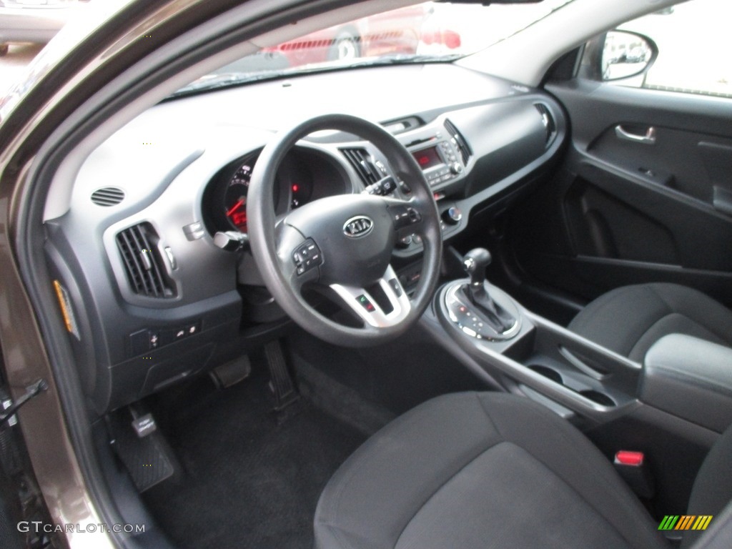 2012 Sportage LX - Sand Track / Black photo #11