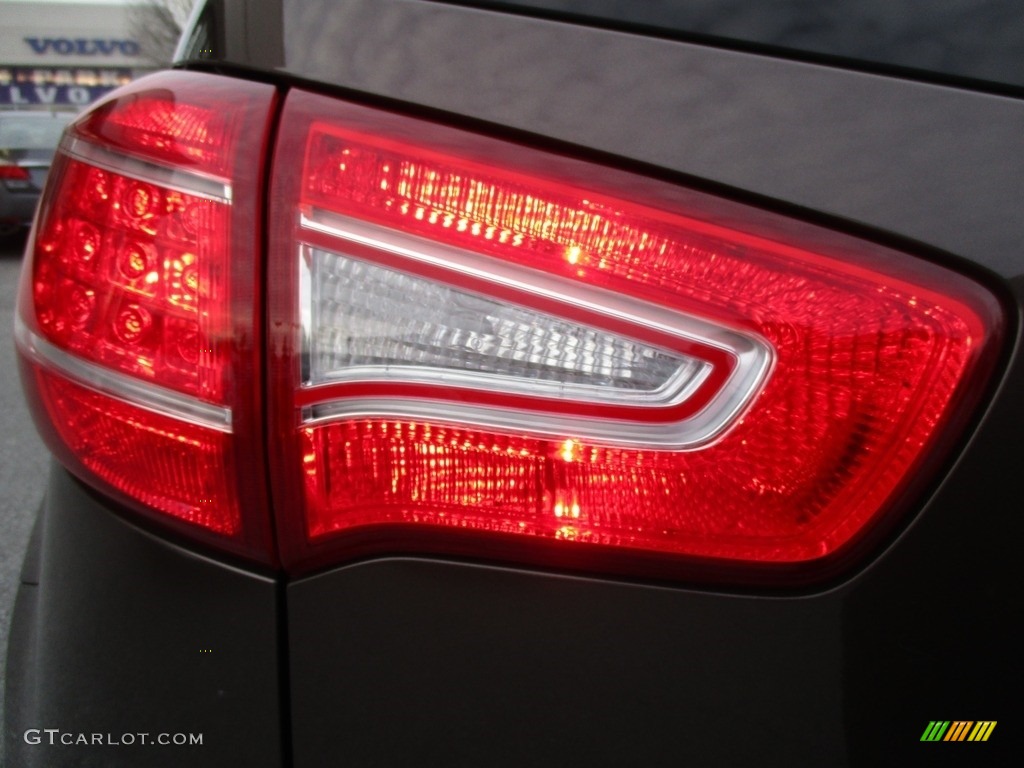 2012 Sportage LX - Sand Track / Black photo #33