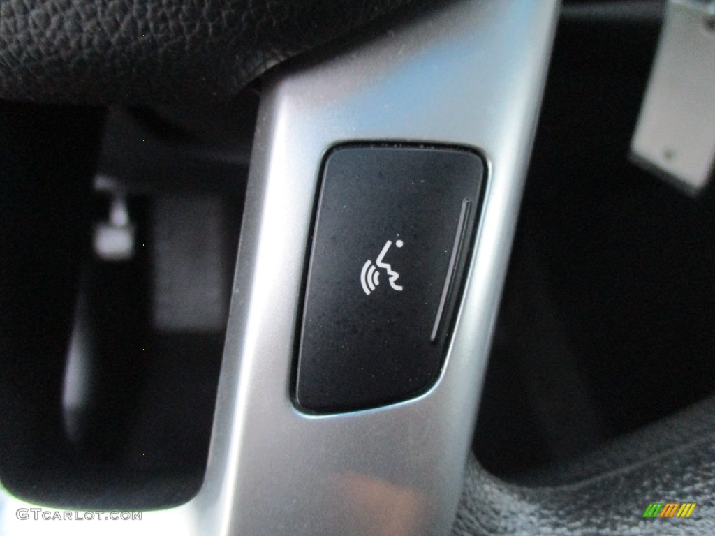 2012 Sportage LX - Sand Track / Black photo #41