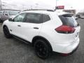 2017 Glacier White Nissan Rogue SV AWD  photo #9