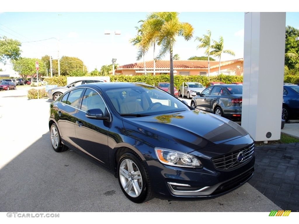 2014 S60 T5 - Caspian Blue Metallic / Soft Beige photo #1