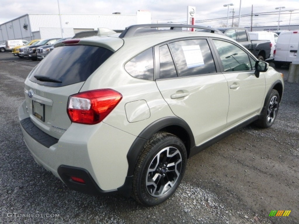 2017 Crosstrek 2.0i Premium - Desert Khaki / Black photo #7
