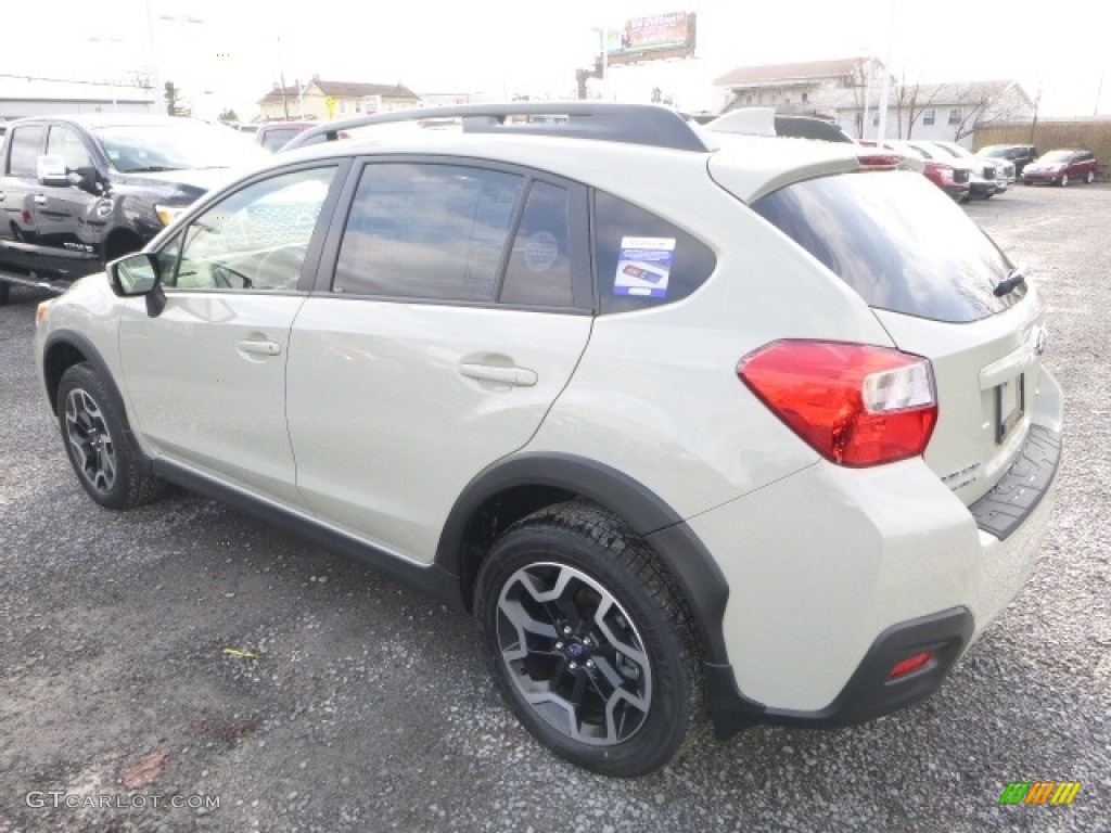 2017 Crosstrek 2.0i Premium - Desert Khaki / Black photo #9