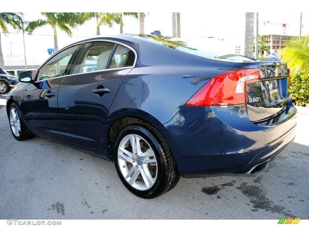 2014 S60 T5 - Caspian Blue Metallic / Soft Beige photo #7