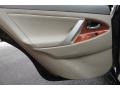 Black - Camry XLE Photo No. 13