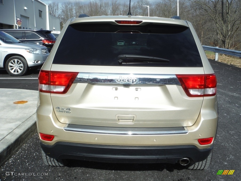 2011 Grand Cherokee Limited 4x4 - White Gold Metallic / Black/Light Frost Beige photo #8