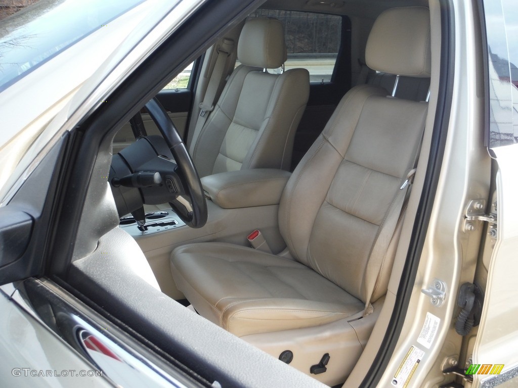 2011 Grand Cherokee Limited 4x4 - White Gold Metallic / Black/Light Frost Beige photo #13