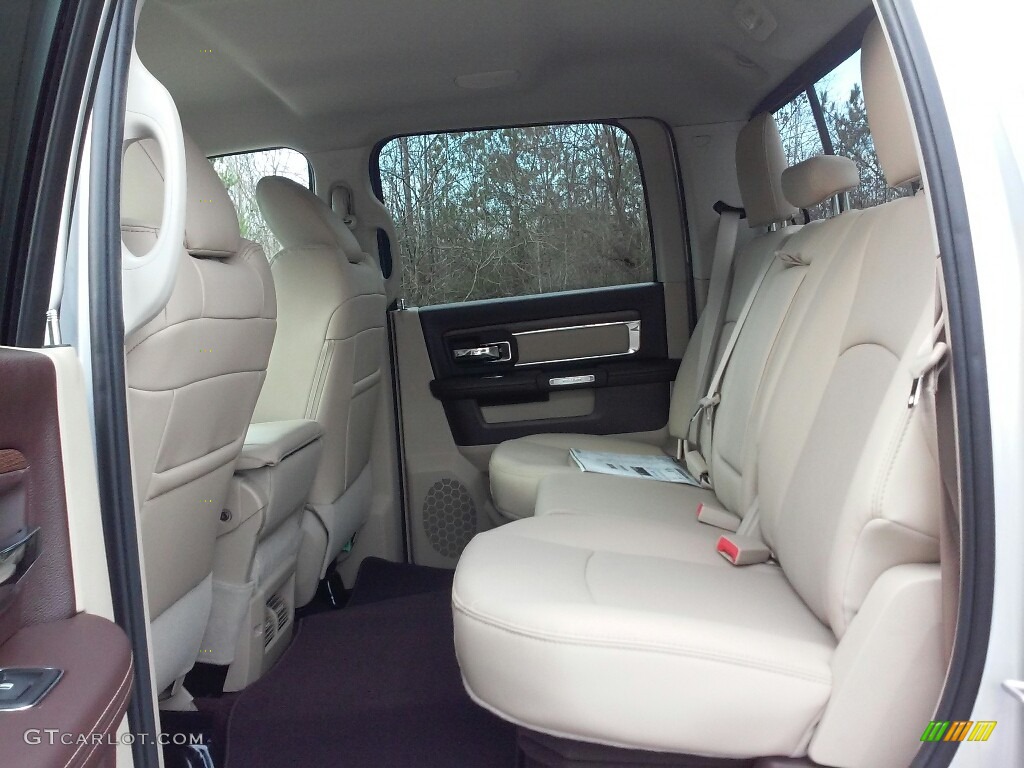 Canyon Brown/Light Frost Beige Interior 2017 Ram 3500 Laramie Crew Cab 4x4 Photo #118111383