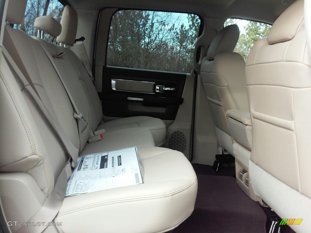 Canyon Brown/Light Frost Beige Interior 2017 Ram 3500 Laramie Crew Cab 4x4 Photo #118111449