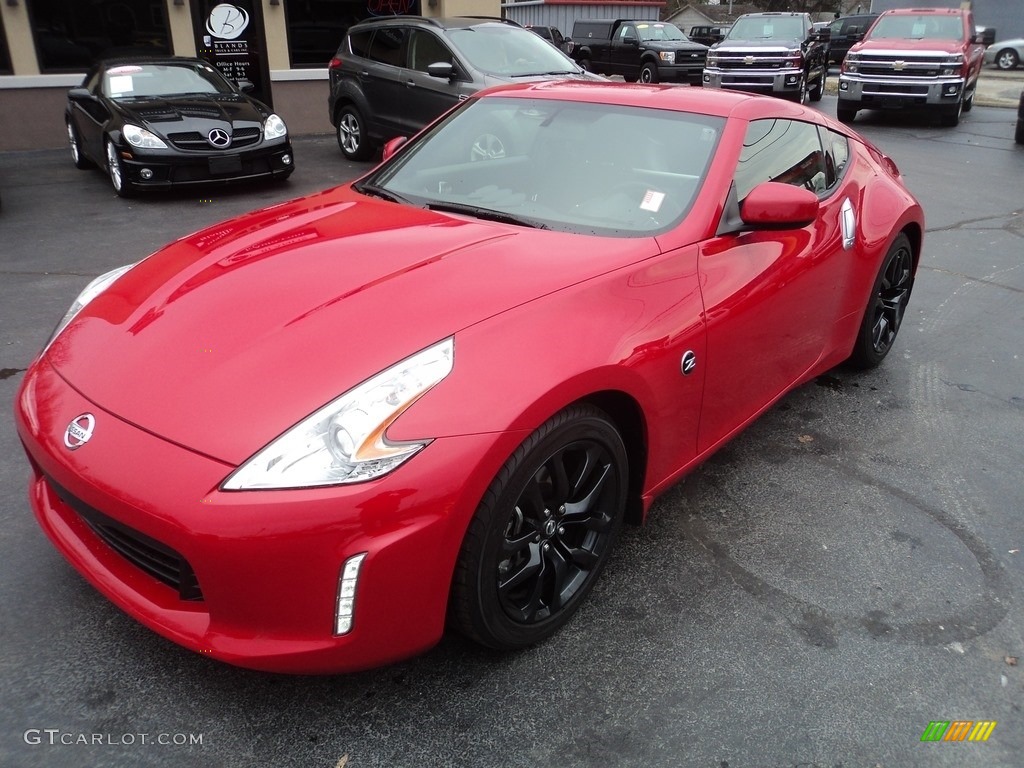 2016 370Z Coupe - Magma Red / Black photo #2