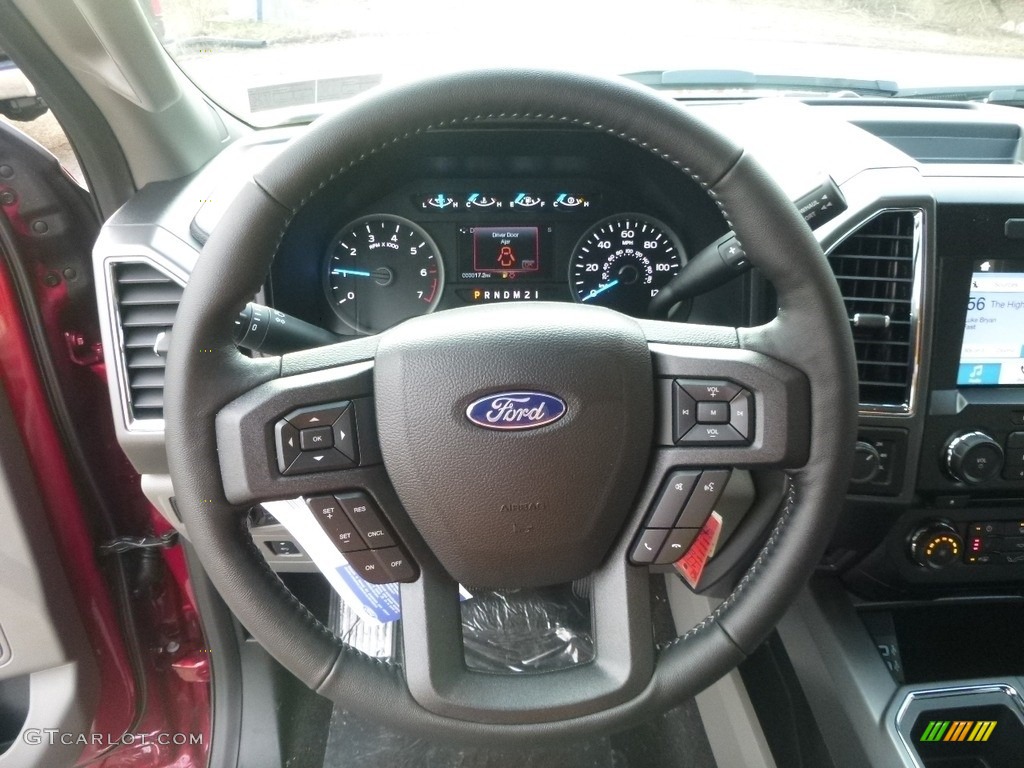 2017 F150 XLT SuperCrew 4x4 - Ruby Red / Earth Gray photo #16