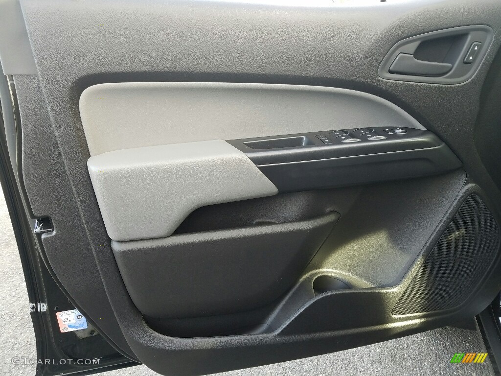 2017 Chevrolet Colorado WT Crew Cab 4x4 Door Panel Photos