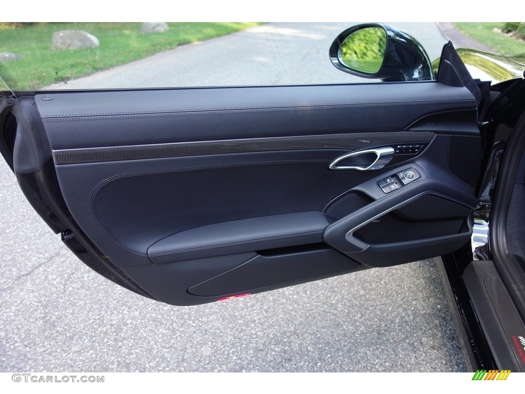 2017 Porsche 911 Carrera S Coupe Door Panel Photos