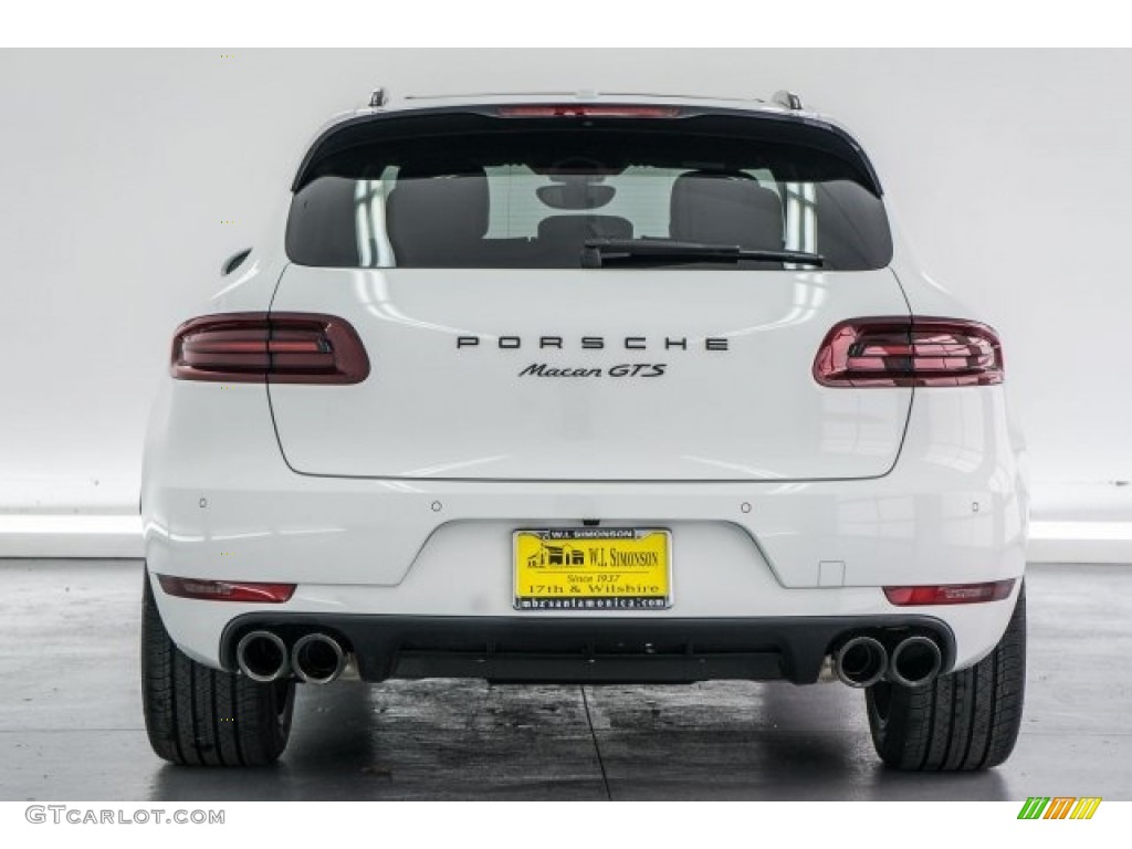 2017 Macan GTS - White / Black photo #3