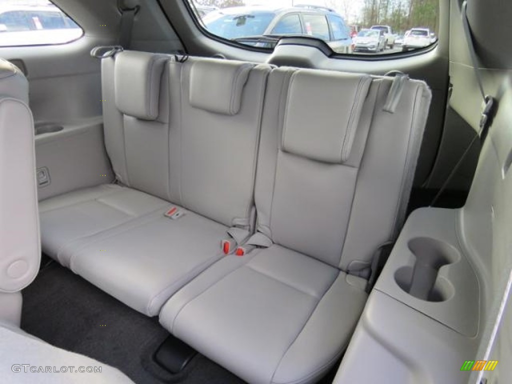 2017 Toyota Highlander Limited Rear Seat Photo #118134927