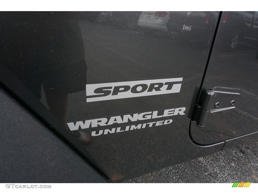2017 Wrangler Unlimited Sport 4x4 - Granite Crystal Metallic / Black photo #5