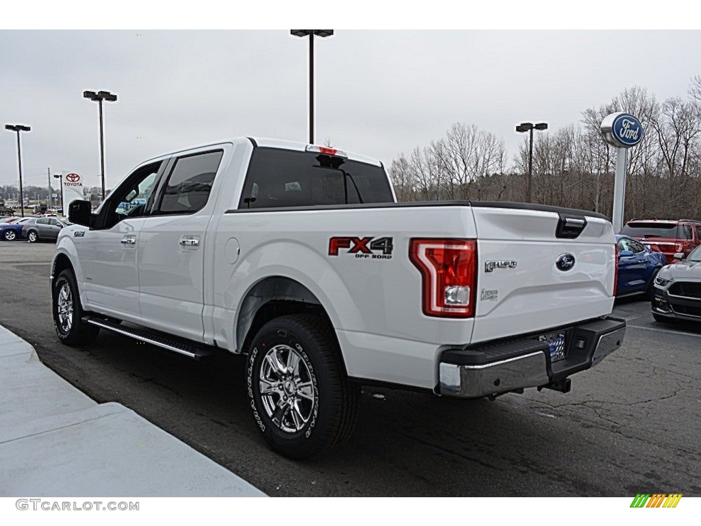 2017 F150 XLT SuperCrew 4x4 - Oxford White / Earth Gray photo #24