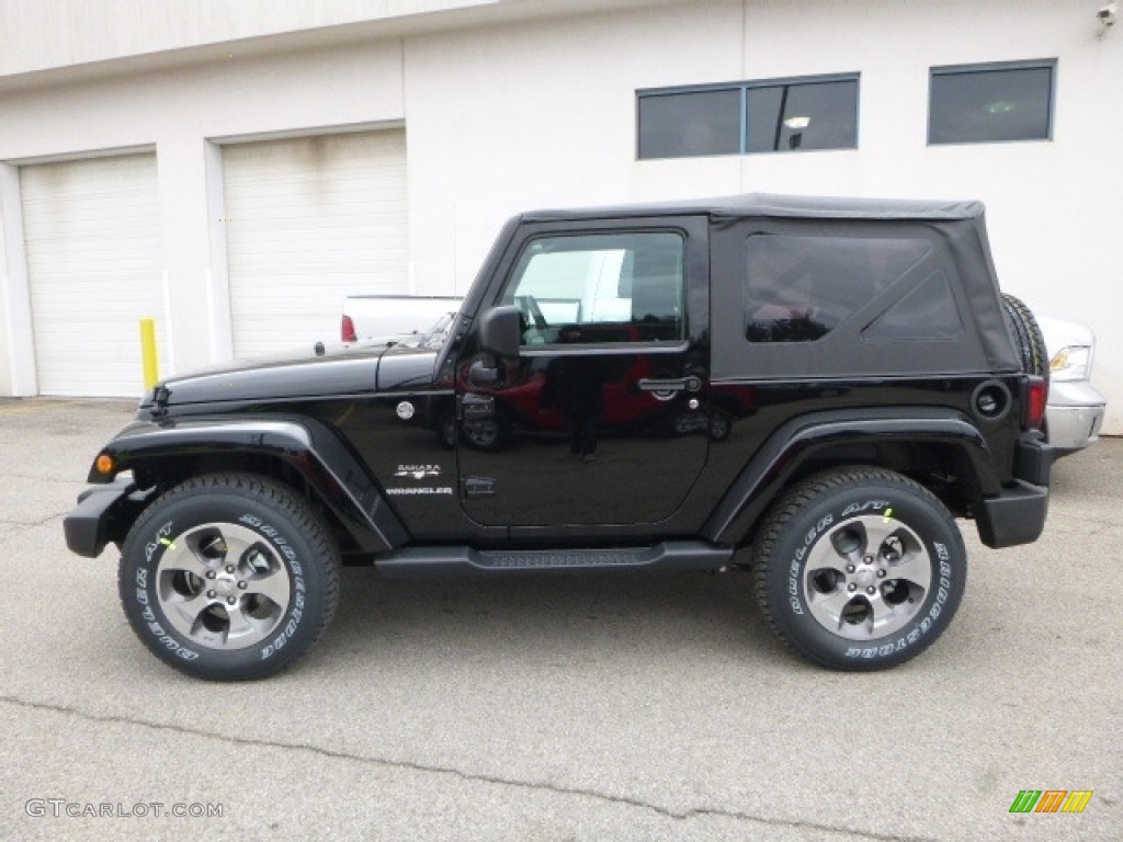 2017 Wrangler Sahara 4x4 - Black / Black photo #3