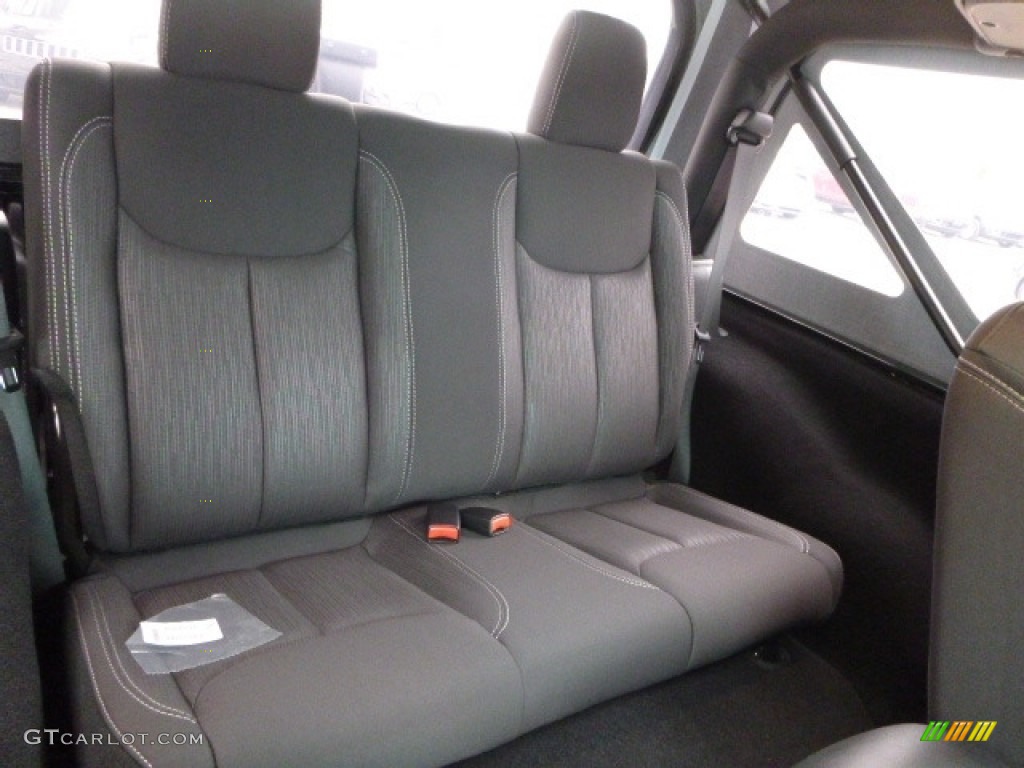 2017 Wrangler Sahara 4x4 - Black / Black photo #9