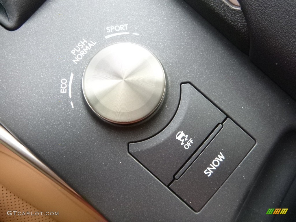 2017 Lexus IS 300 AWD Controls Photo #118138971