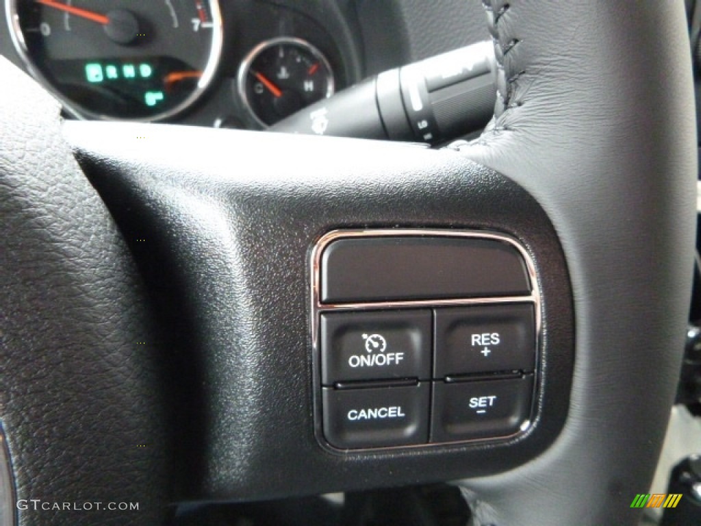 2017 Wrangler Sahara 4x4 - Black / Black photo #16