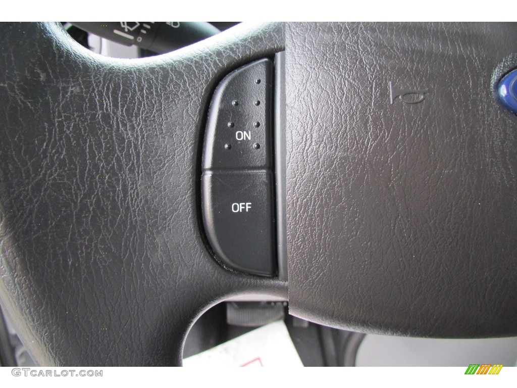 2012 E Series Van E250 Cargo - Oxford White / Medium Flint photo #21
