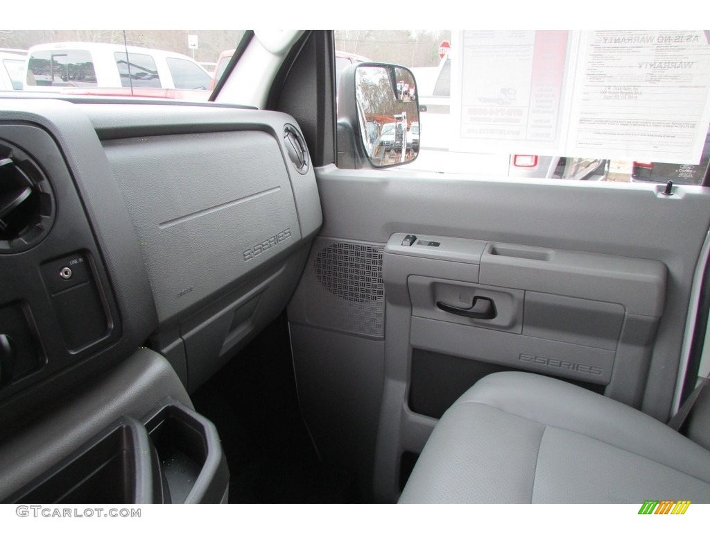 2012 E Series Van E250 Cargo - Oxford White / Medium Flint photo #24