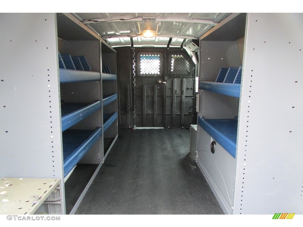 2012 E Series Van E250 Cargo - Oxford White / Medium Flint photo #32