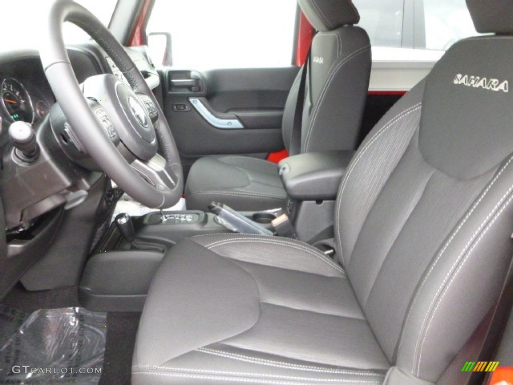 2017 Wrangler Sahara 4x4 - Firecracker Red / Black photo #12