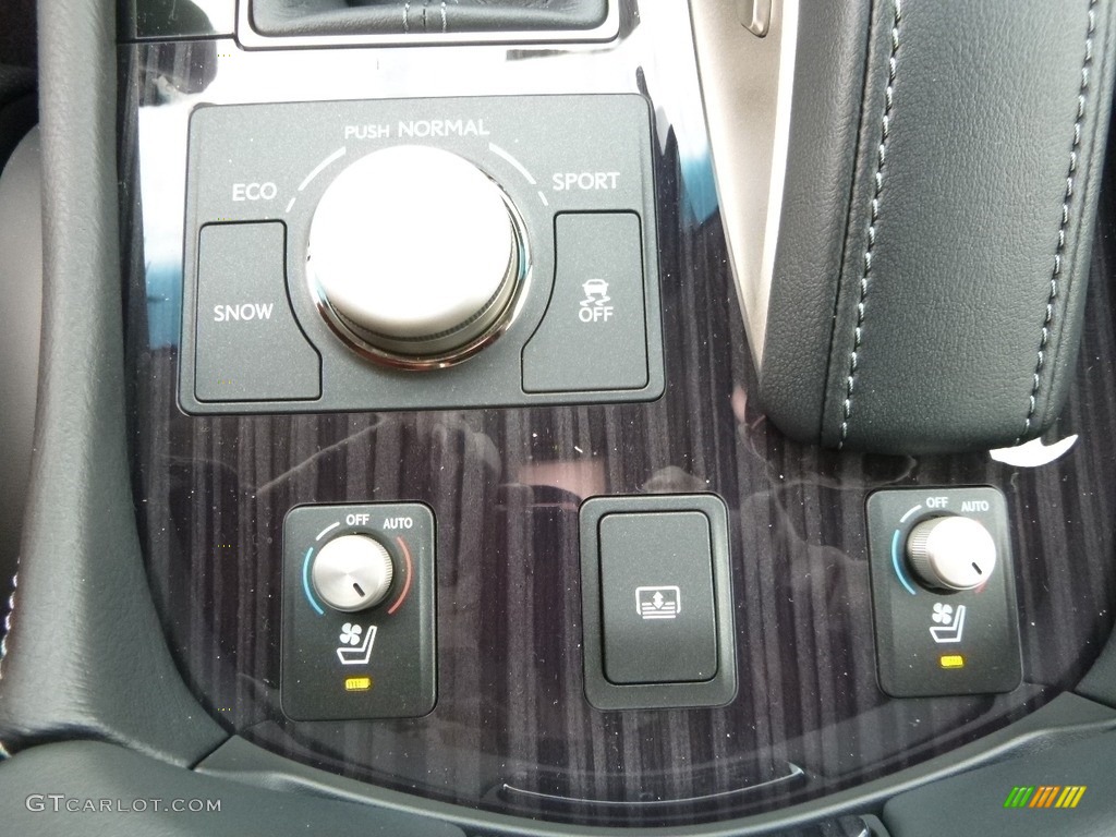 2017 Lexus LS 460 AWD Controls Photo #118147041