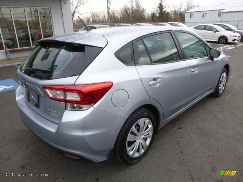 2017 Impreza 2.0i 5-Door - Ice Silver Metallic / Black photo #7