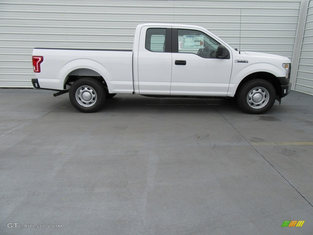 2017 F150 XL SuperCab - Oxford White / Earth Gray photo #3