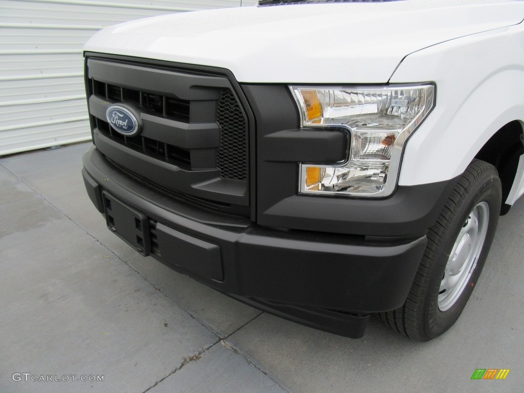 2017 F150 XL SuperCab - Oxford White / Earth Gray photo #10