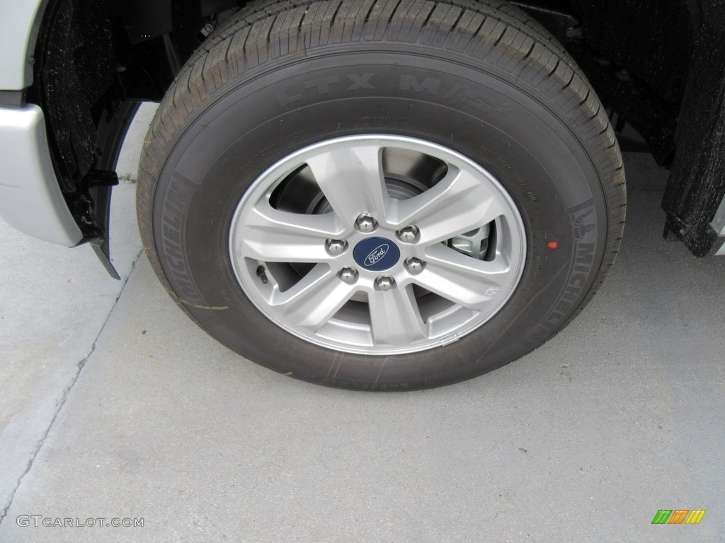 2017 F150 XL Regular Cab - Ingot Silver / Earth Gray photo #11
