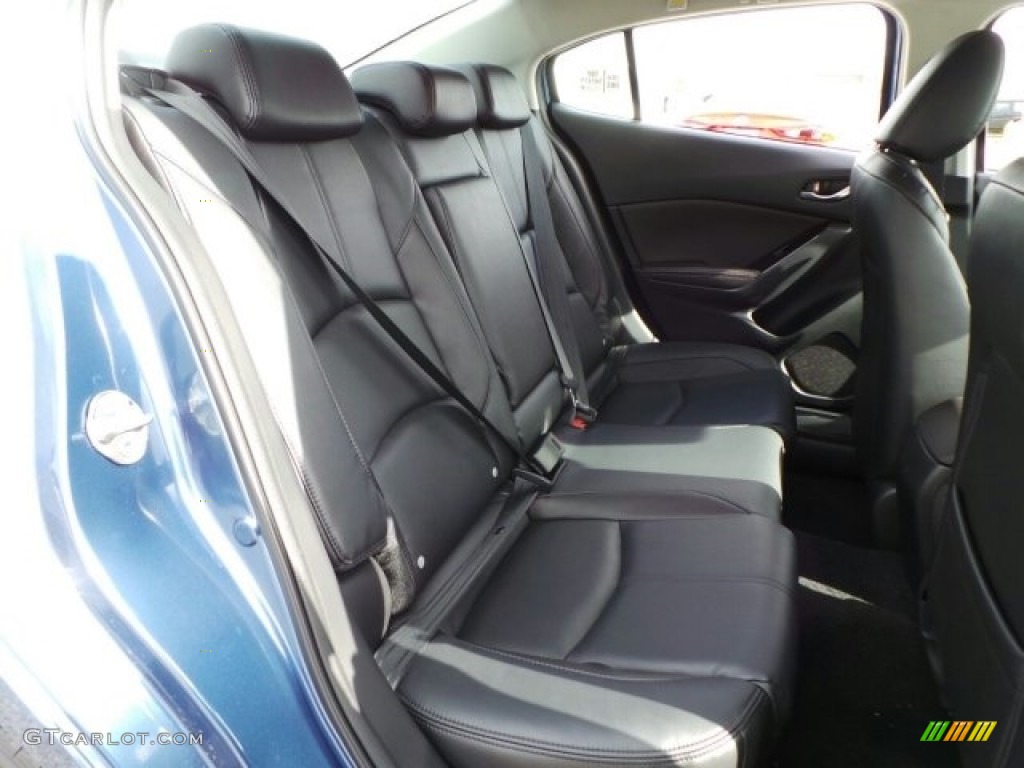 2017 MAZDA3 Touring 4 Door - Eternal Blue Mica / Black photo #11